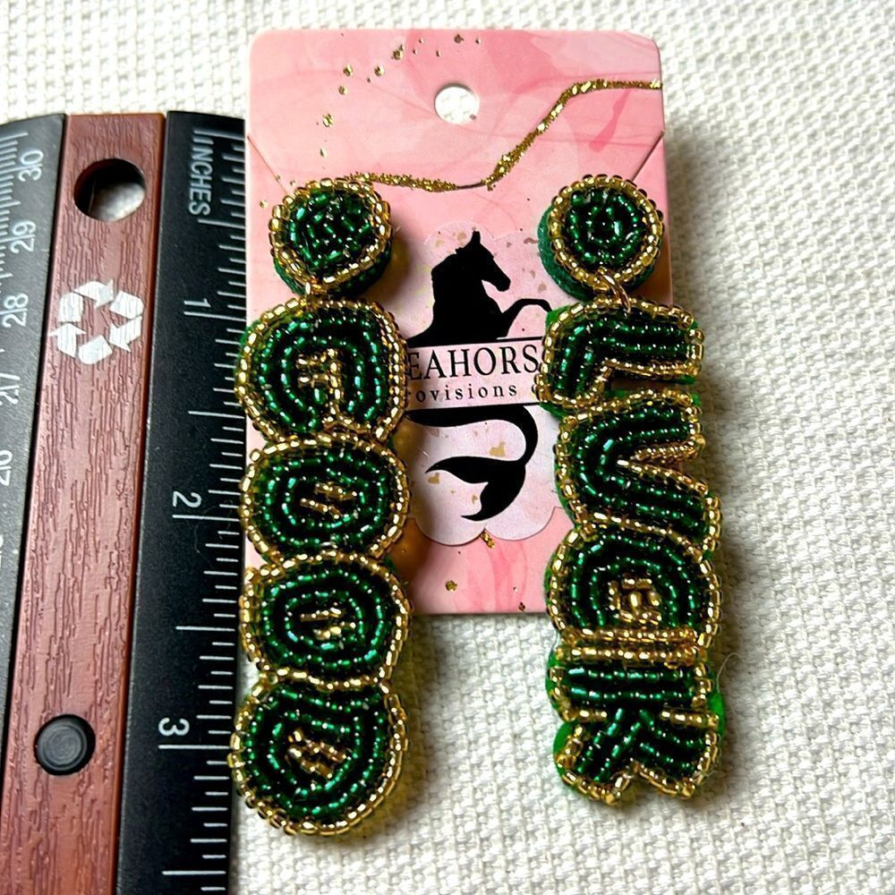 Good Luck St. Pattys Day Seed Bead Earrings
